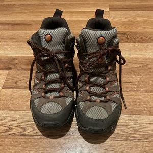 Merrell Hiking Boots - Women's Size 7